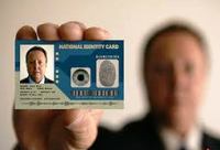 Через год россияне обзаведутся универсальной электронной картой Через год россияне обзаведутся универсальной электронной картой